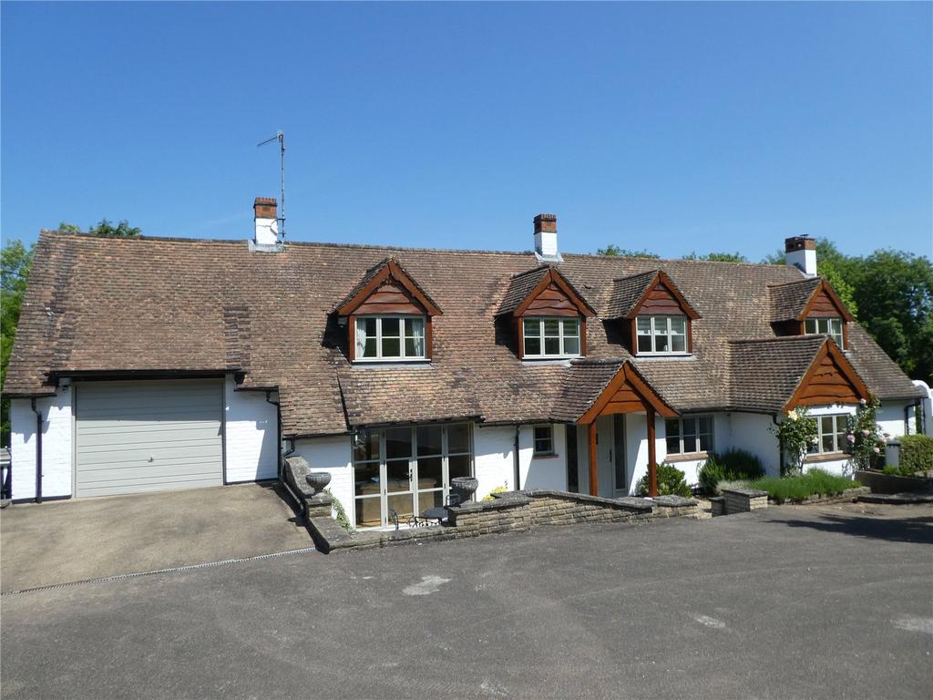 Stonehouse Lane, Cookham, Berkshire, SL6 5 bed detached house for sale
