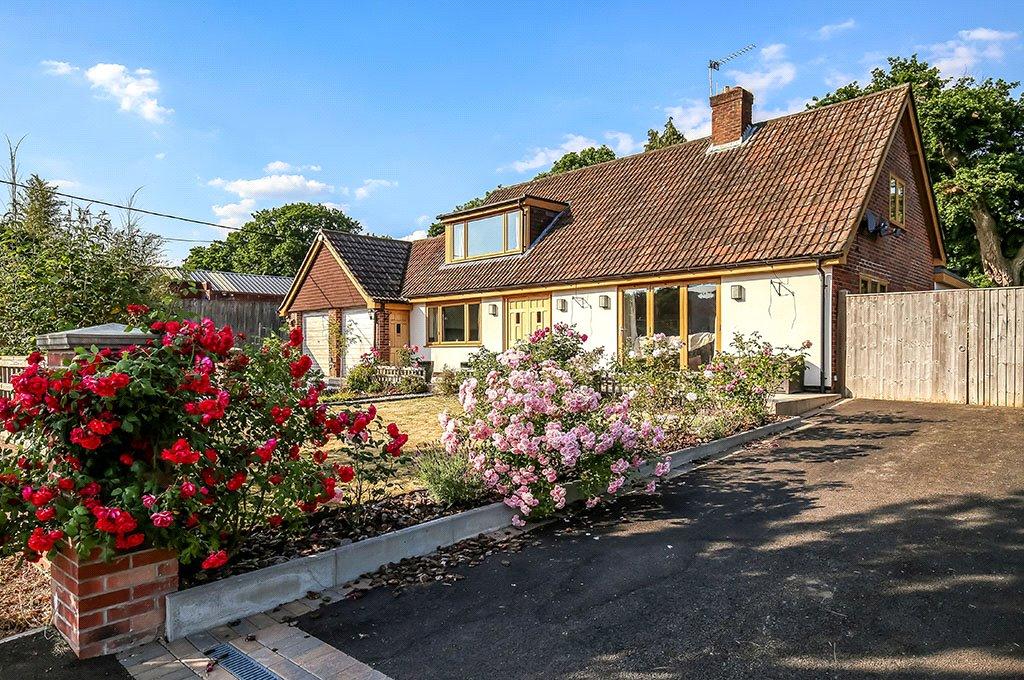 Toogoods Way, Nursling, Southampton, Hampshire, SO16 4 bed detached house for sale £600,000