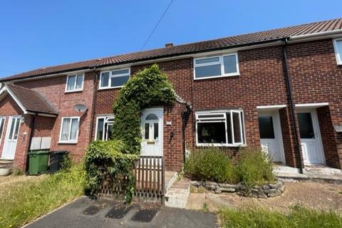 3 bedroom semi-detached house to rent, Underwood Road, Bishopstoke