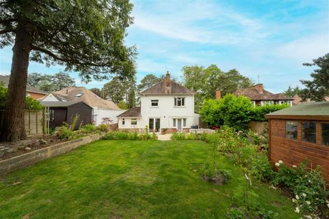 4 bedroom detached house for sale, New Road, Ferndown BH22