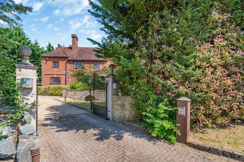4 bedroom detached house for sale, Woodhill Lane, Shamley Green, Guildford, Surrey