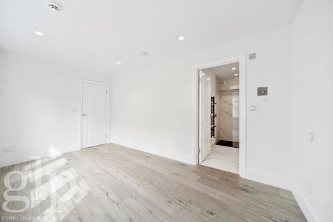 2 bedroom apartment to rent, Coventry Street W1D