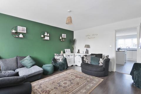 3 bedroom end of terrace house for sale, Parkfields, Harlow, CM19