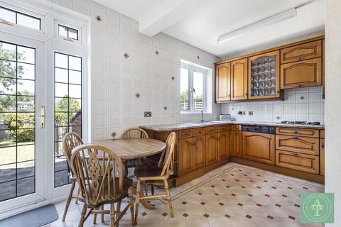 55 Wynchgate, London, N14 6RH
