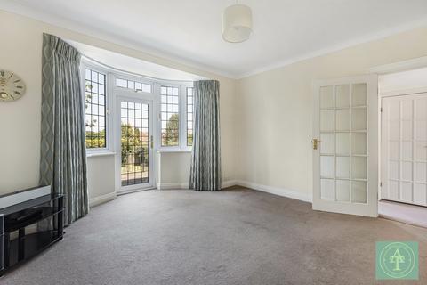 55 Wynchgate, London, N14 6RH