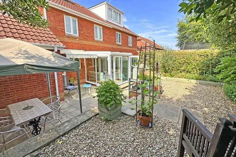 39 Sentrys Orchard, Exminster, Exeter, EX6 8UE