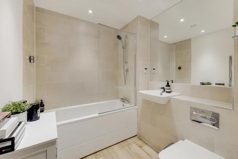 Flat 28, Swan Court Swan Street, Isleworth, TW7 6XW