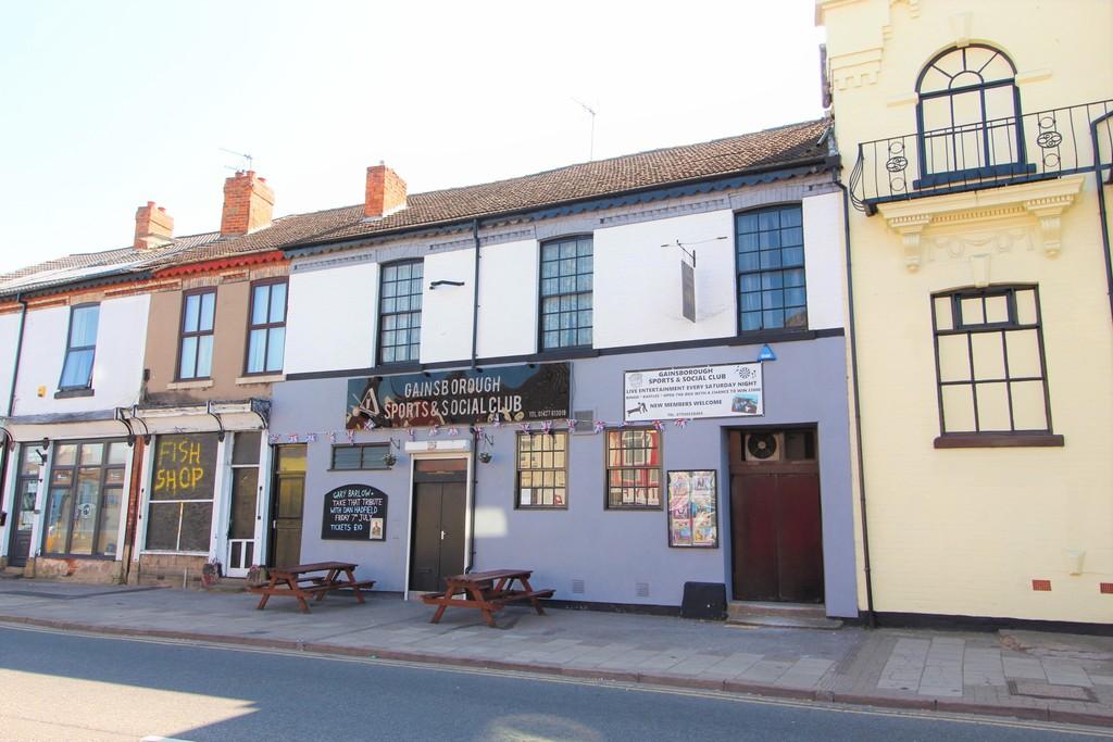 Trinity Street, Gainsborough 2 bed terraced house for sale £145,000