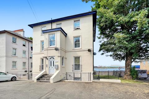 Flat D, 2 - 4 Lansdowne Square, Northfleet, Gravesend, DA11 9LX