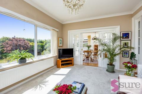 4 Ashdown Avenue, Saltdean, Brighton, BN2 8AH