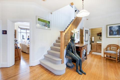 6 Park View Road, London, W5 2JB