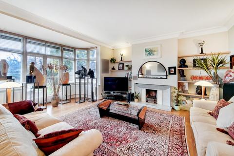 6 Park View Road, London, W5 2JB