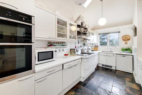 6 Park View Road, London, W5 2JB