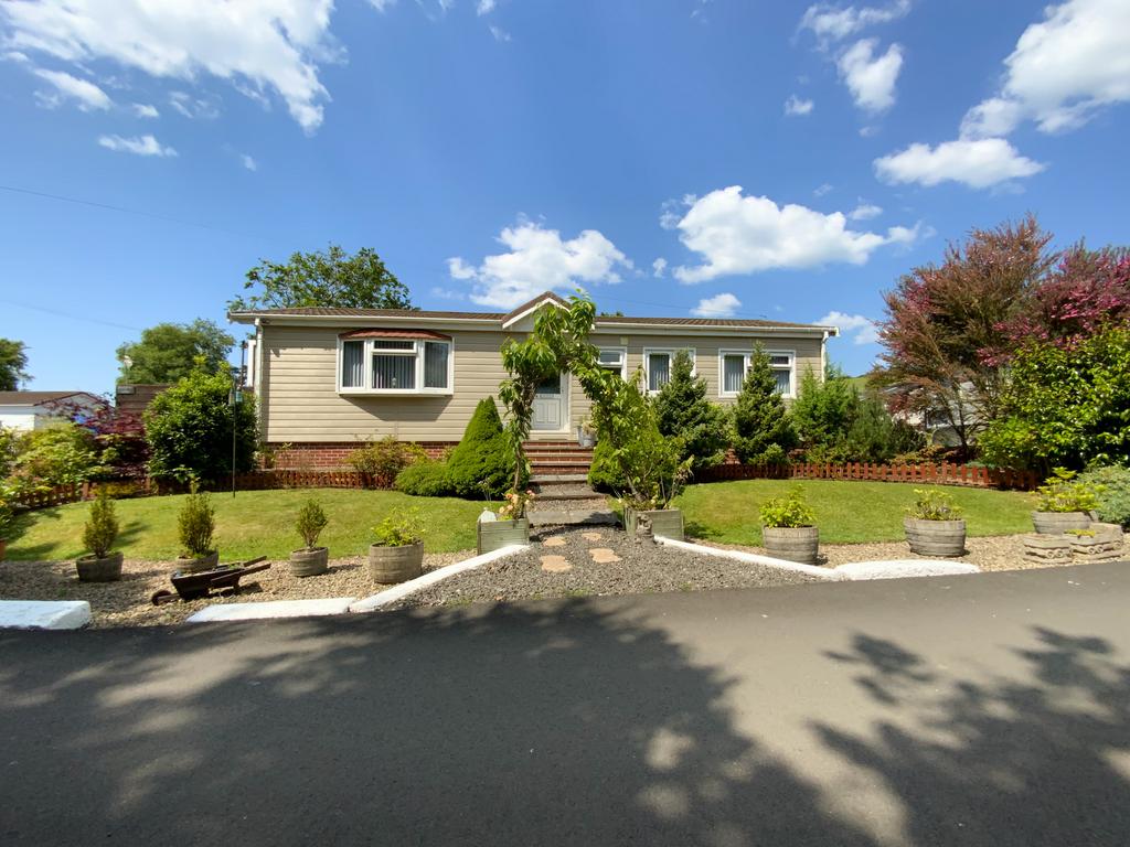 Crosbie Towers, West Kilbride KA23 2 bed park home for sale £100,000