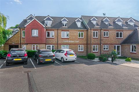 1 bedroom retirement property for sale, Lords Bridge Court, Mervyn Road, Shepperton, TW17