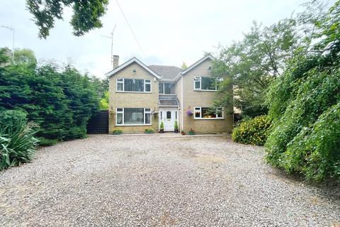 4 bedroom detached house for sale, Dam Gate, Holbeach