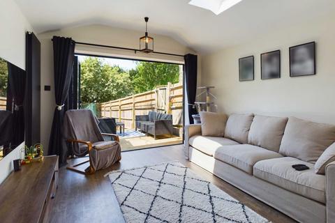 1 Simmonds Rise, Hemel Hempstead, HP3 9EA