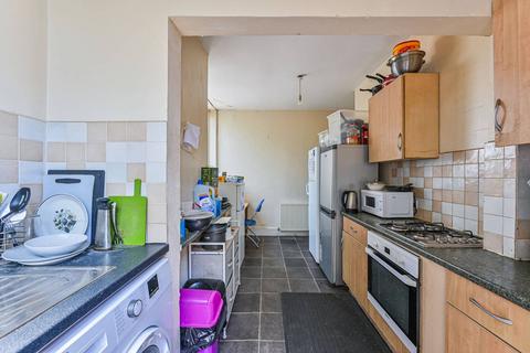 9 Acacia Road, London, SW16 5PP