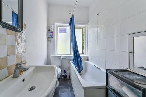 9 Acacia Road, London, SW16 5PP
