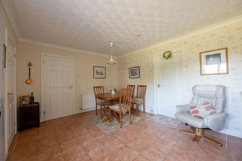 2 Wheatfields Close, Hillington, King's Lynn, PE31 6DF