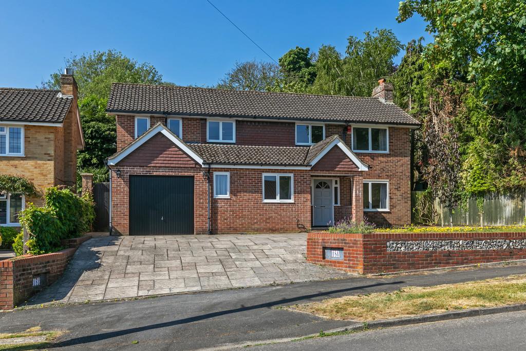 Teg Down Meads, Winchester, SO22 4 bed detached house for sale £950,000