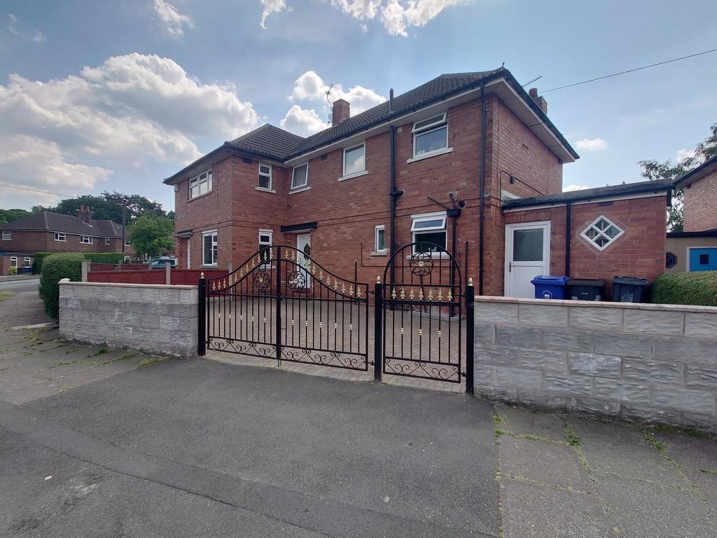 Grove Avenue, Kidsgrove 3 bed semidetached house for sale £185,000