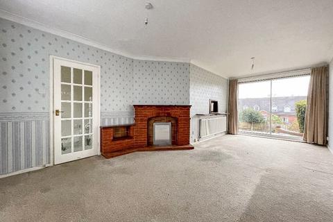 3 bedroom detached house for sale, Glenfern Road, COSELEY, WV14 9HW