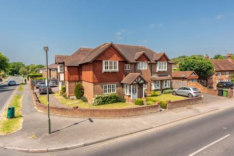 2 bedroom apartment for sale, The Street, Fetcham