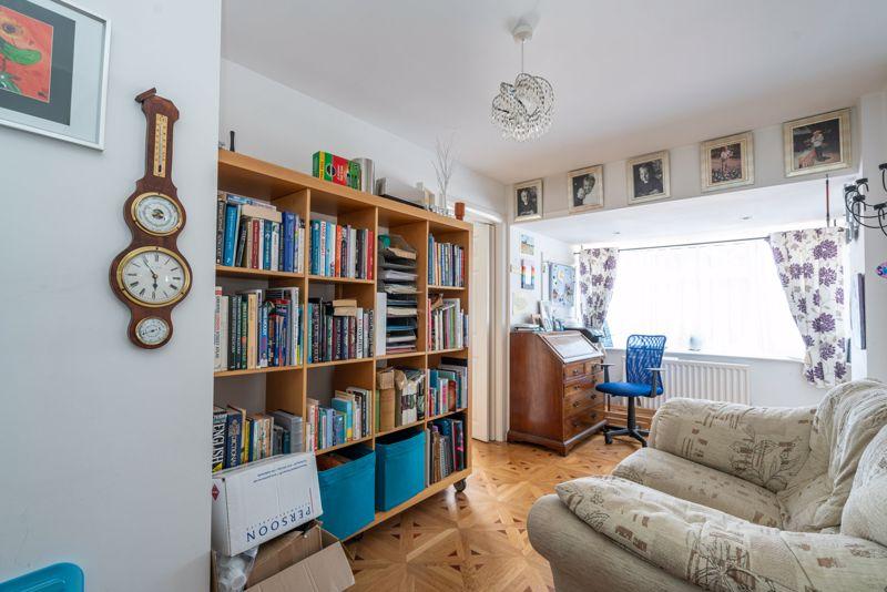 Folly Lane, Caddington 4 bed semidetached house for sale £525,000