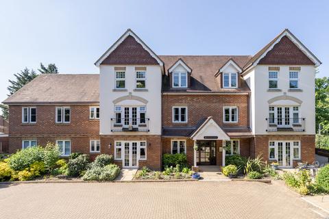 2 bedroom apartment for sale, Pegasus Court, Epsom Road, Leatherhead