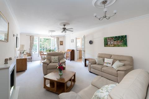 2 bedroom apartment for sale, Pegasus Court, Epsom Road, Leatherhead