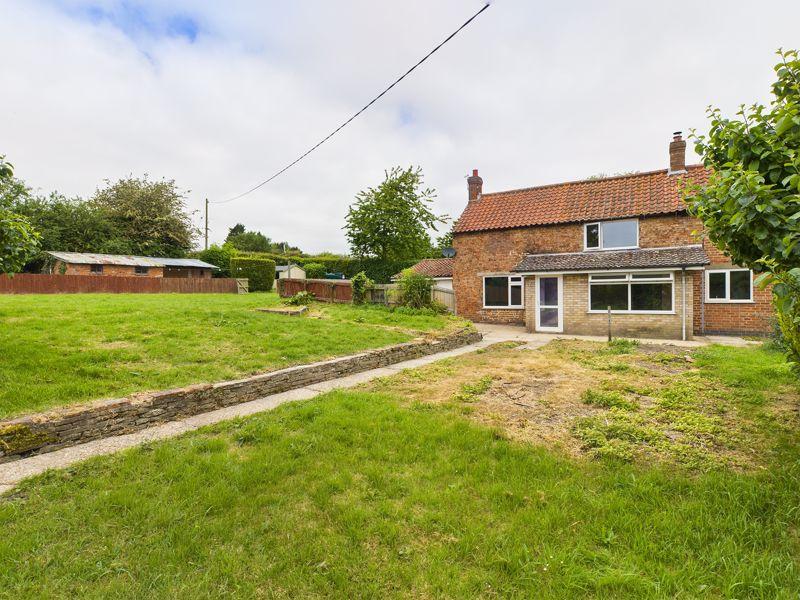 Sunnydale, Beck Lane, Welton le Marsh, Spilsby 4 bed cottage for sale