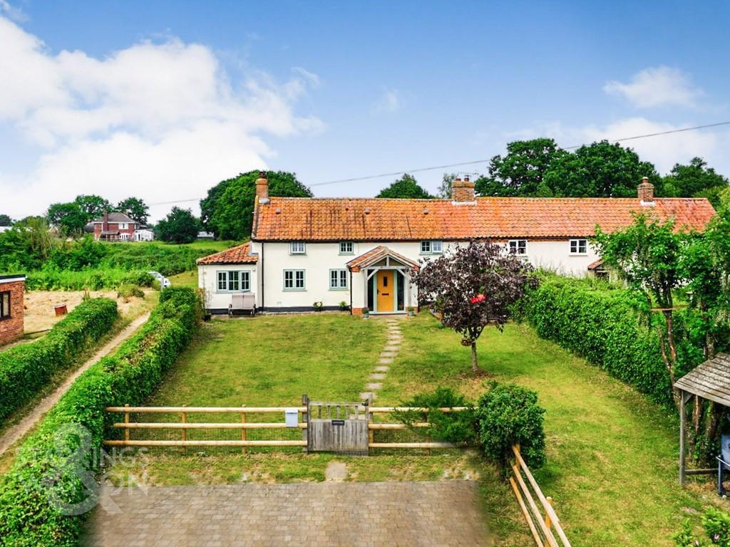 Sunnyside, Woodton, Bungay 4 bed cottage for sale £425,000