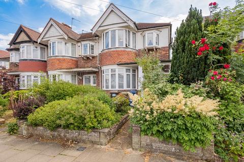 108 Yeading Avenue, Harrow, HA2 9RH