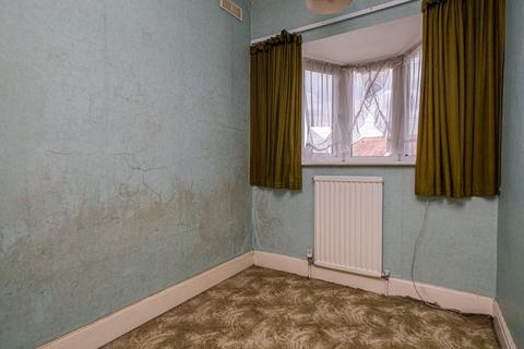 108 Yeading Avenue, Harrow, HA2 9RH