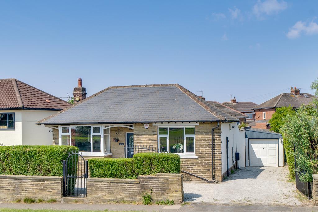 Hunsworth Lane, East Bierley 4 bed detached house for sale £375,000
