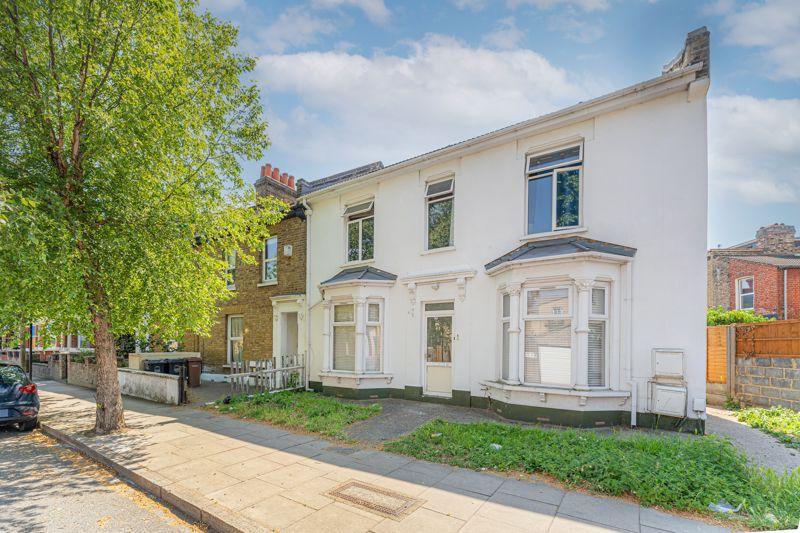 Millfields Road, London 3 bed flat for sale £575,000