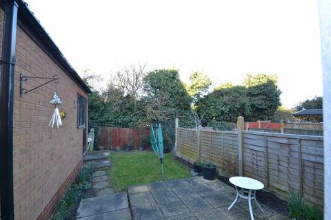 100 Appleford Drive, Minster On Sea, Sheerness, ME12 2SR