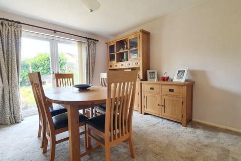 20 Bramble Lawn, Abbeydale, Gloucester, GL4 5YF