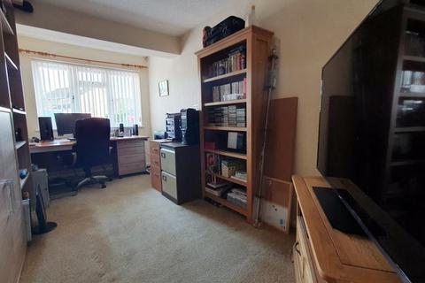 20 Bramble Lawn, Abbeydale, Gloucester, GL4 5YF