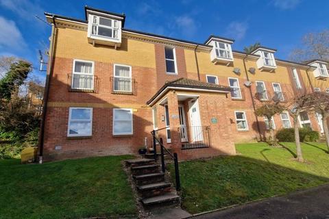 2 bedroom apartment for sale - Lower Furney Close, High Wycombe HP13