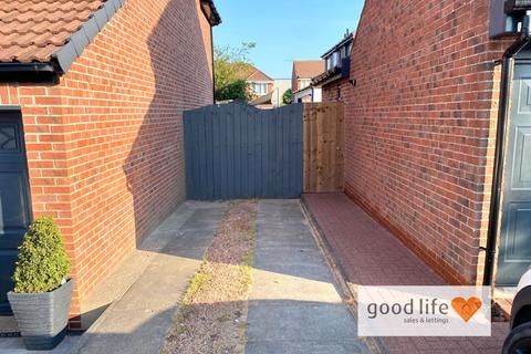 15 Tarn Drive, Sunderland, SR2 9TL