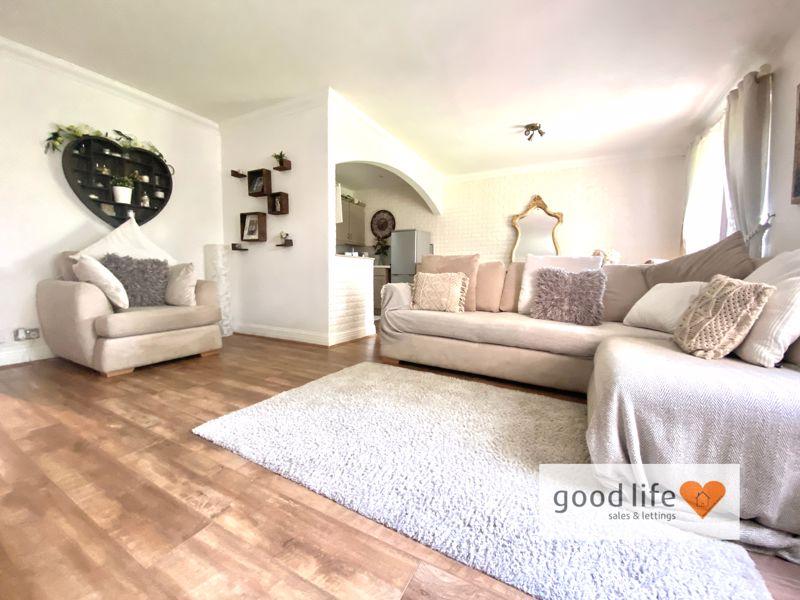 Thornhill Gardens, Sunderland SR2 2 bed apartment for sale £125,000