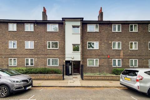 4 bedroom flat to rent, Panama House, Beaumont Square, London, E1 4LZ