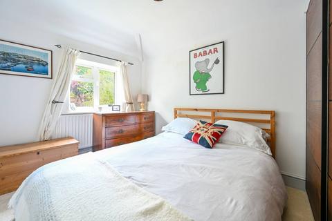 30 Cliffe Road, Godalming, GU7 2JX