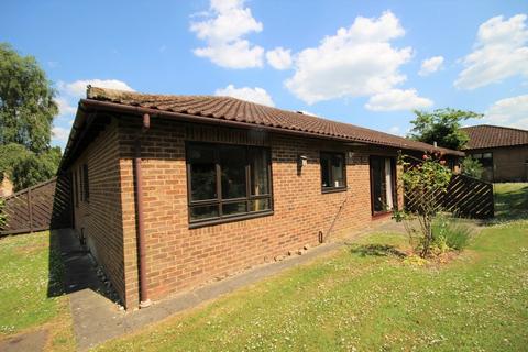 2 bedroom bungalow for sale, Norton Road, Letchworth Garden City, SG6