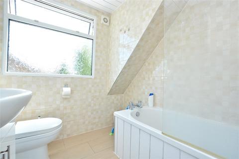 1 Barfield Mount, Leeds, LS17 8TG
