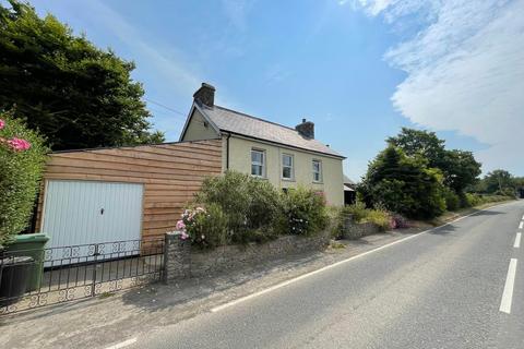 3 bedroom detached house for sale, Pentre Bryn, Nr New Quay, SA44