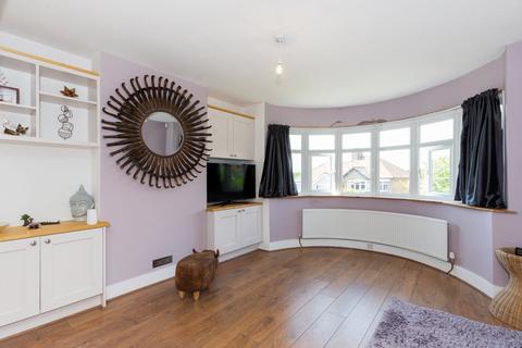 49 Totnes Road, Welling, DA16 1BU