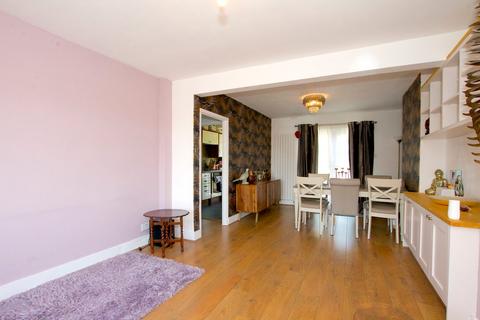 49 Totnes Road, Welling, DA16 1BU